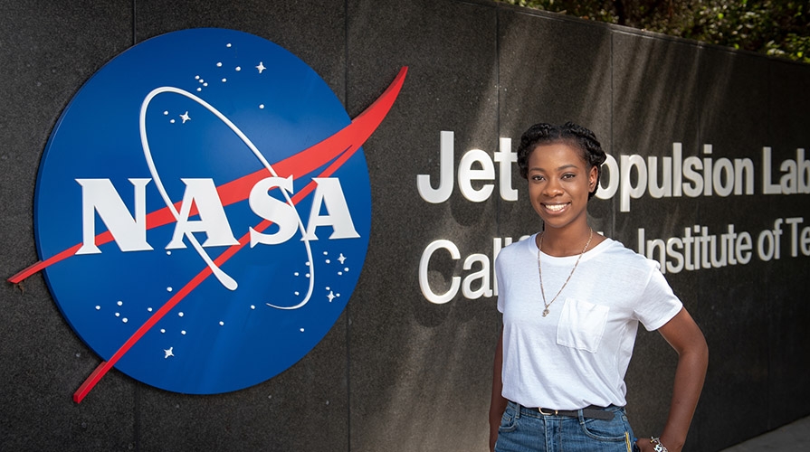 Oxy student intern at NASA's JPL