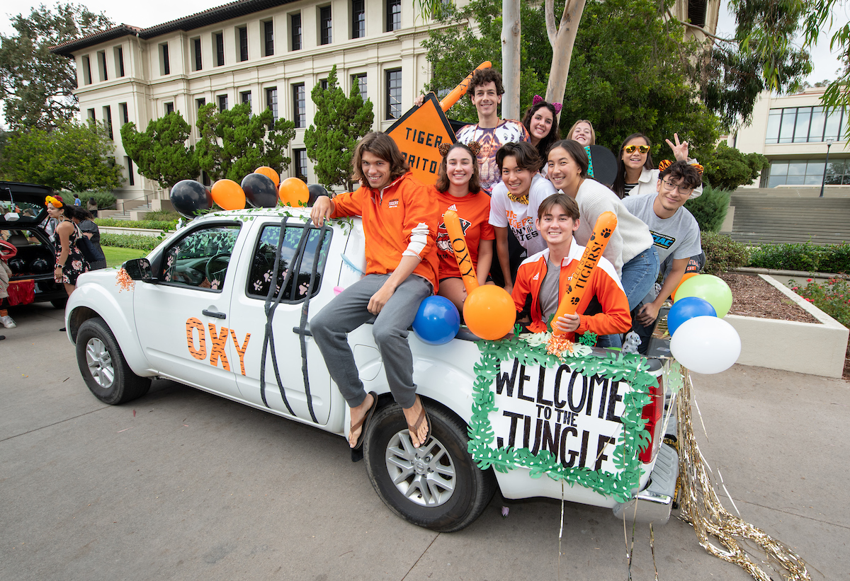 homecoming parade photo