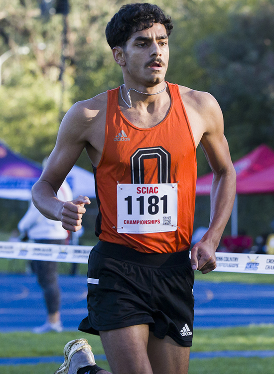 Occidental first-year student Alireza Tofangdar '29