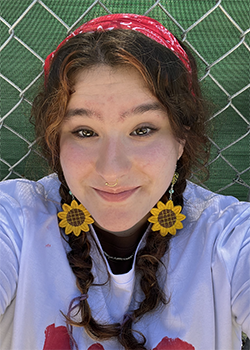 Annelise Seligmann headshot