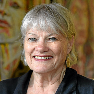 Carolyn Weathers headshot