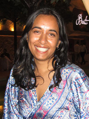 Disha Shah headshot