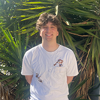 Dylan '25 - Occidental student, Senior Fellow