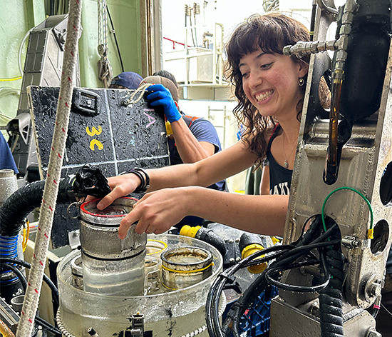 “Occidental provides so many resources,” says Bianca Dal Bó ’24, shown in the main lab on board the R/V Atlantis. “You work closely with your professors, you’re not competing with grad students, and you get access to really cool projects and equipment.” 