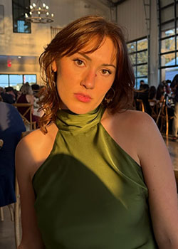 Kenna Mirzayan headshot