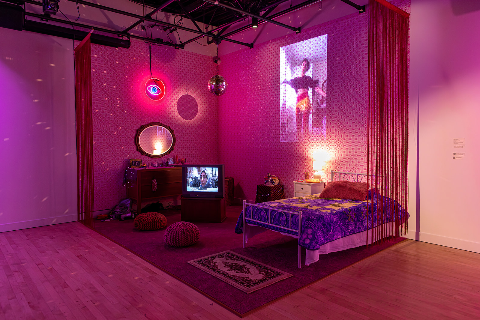 FYEO, Photo by Gina Clyne FYEO, Photo by Gina Clyne