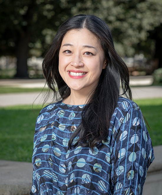 Vivian Wenli Lin (assistant professor, media arts and culture)