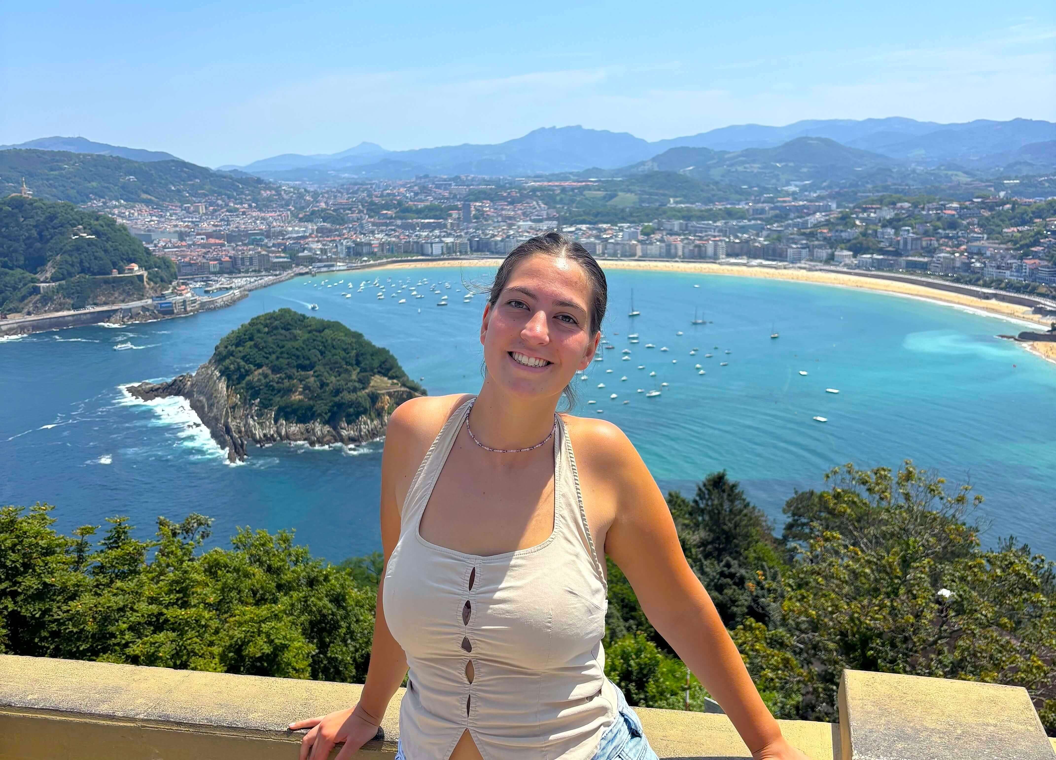 Photo of Mireia, Spanish Tutor in front of Playa de la Concha