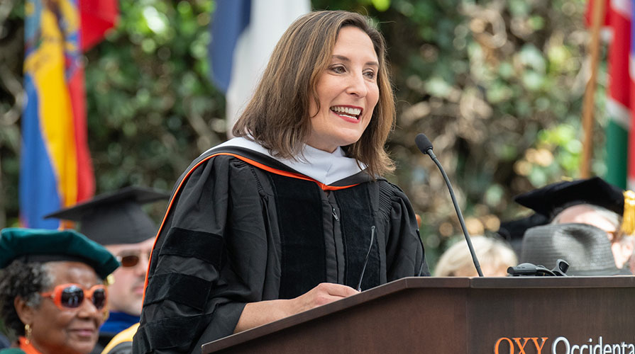 Rosalind Wiseman '91 addresses the Class of 2025