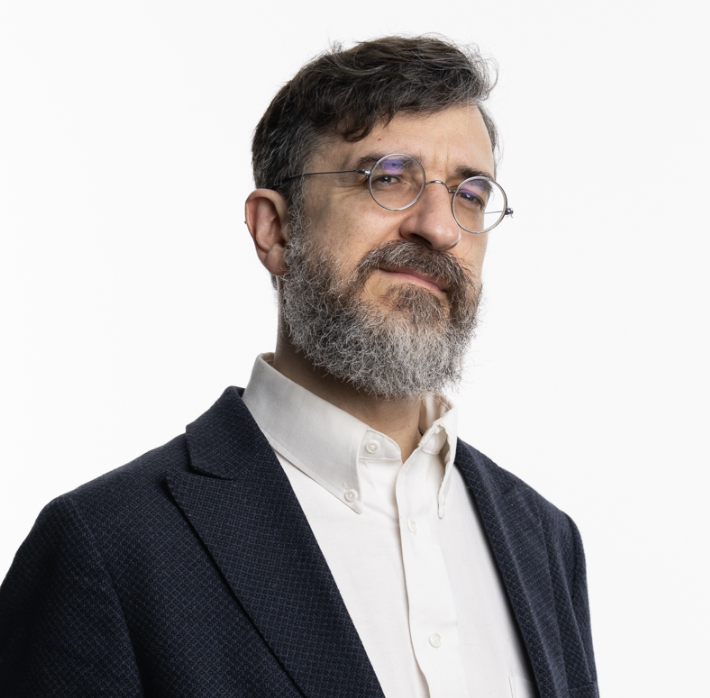 Professor Bell 