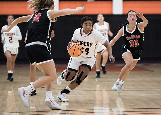 Toni Thompson '24, Occidental women's basketball