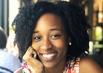 Occidental College student Alexia Leggin headshot