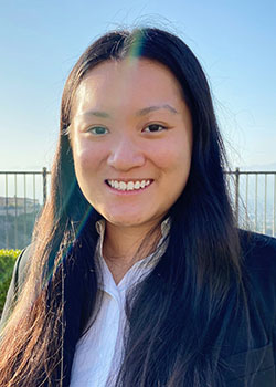 Occidental College student Eva Ma headshot