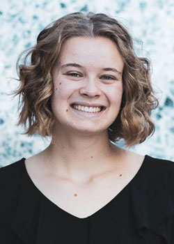 Occidental College student Ruth Schlosser headshot