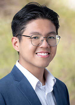 Headshot of Louis Nguyen