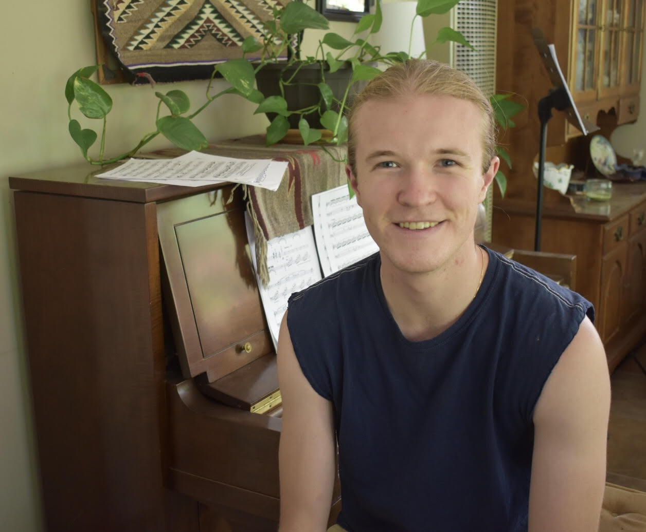 Headshot of Occidental College student Trevor Mairs.