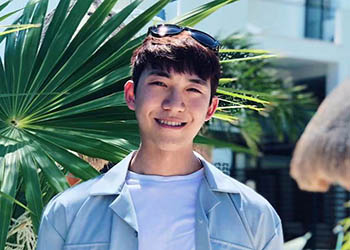 Headshot of Occidental College student Junepyo Lee.
