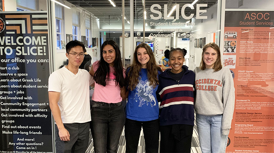 Group of students at Oxy connects 