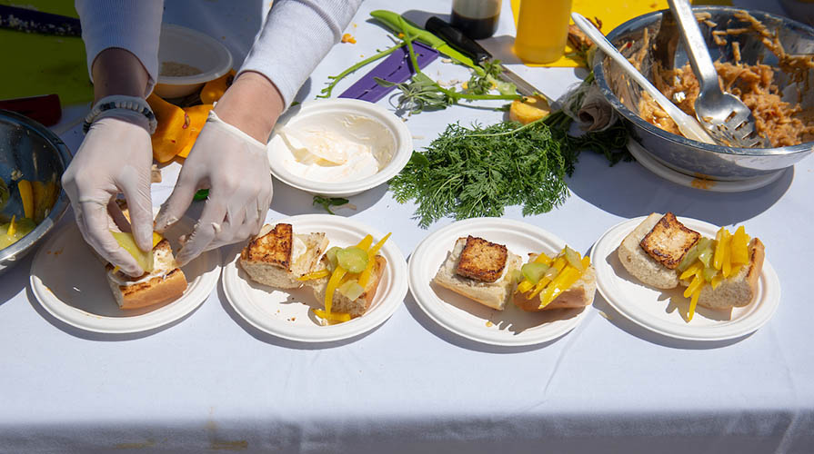 Oxy's Iron Chef competition participants