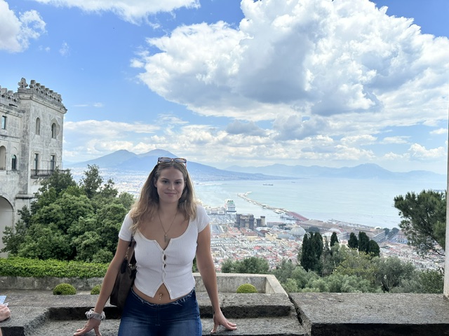 Liisa Halloran ext wide Italy