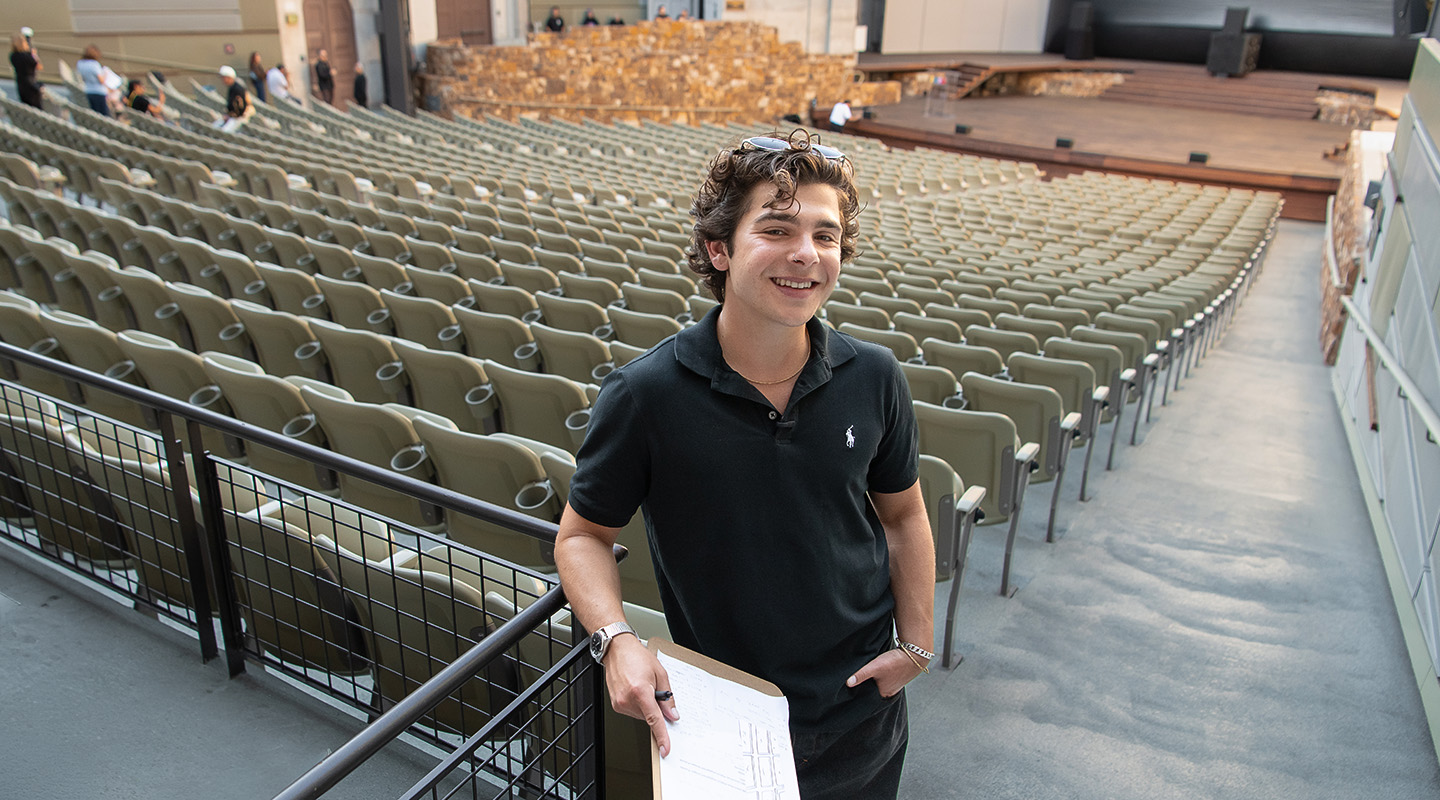 Zachary Lipsett ’27 spent the summer as a program assistant at The Ford 