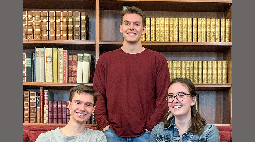 2020 Oxy Science Scholars Matt Aleksey, Gabe Gregory and Jackie Dall