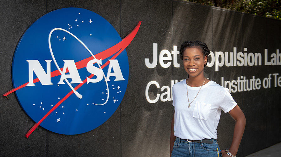 Oxy student intern at NASA's JPL