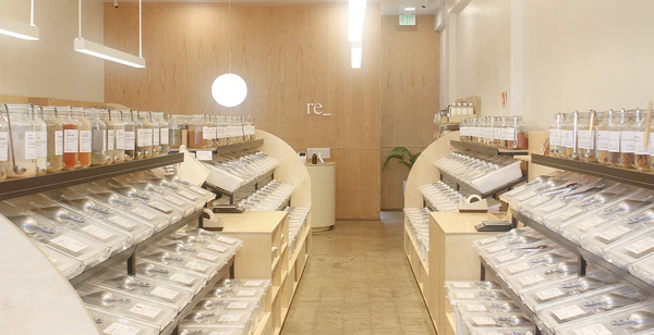 the bulk bins at the re_grocery grocery store in Highland Park