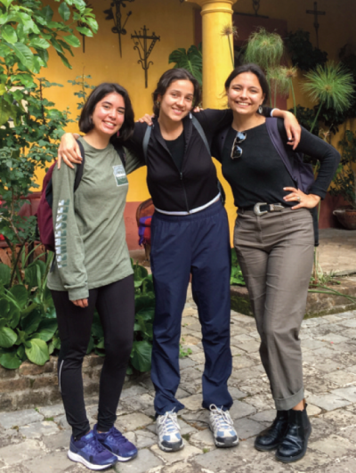 Photo of student researchers in Chiapas, Mexico