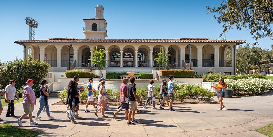An Occidental student gives a tour of the Los Angeles campus