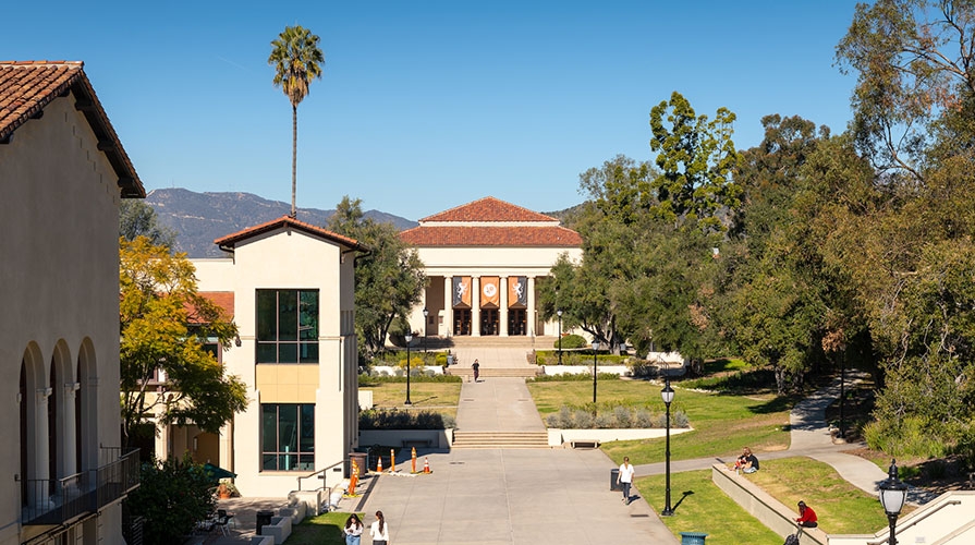 Thorne Hall on campus