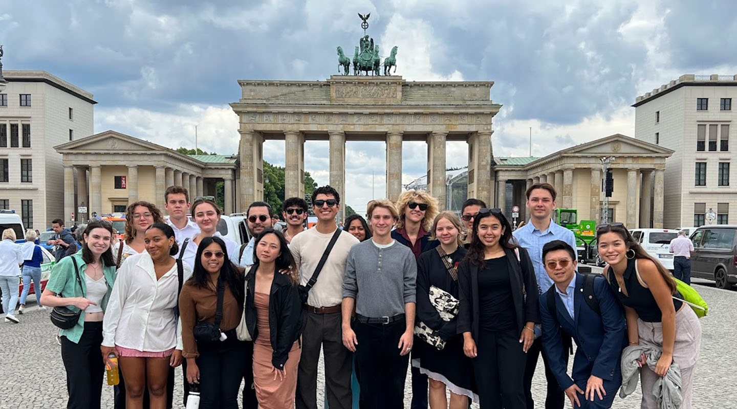 Oxy students in front of the Brandenberg Gates in Berline.