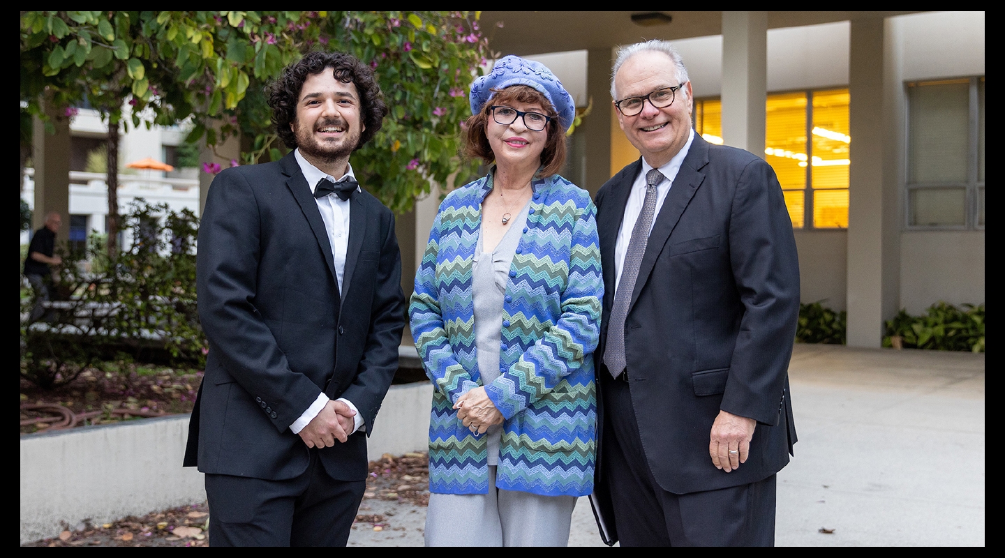 Sebastian Lechner '24, Patt Morrison, Larry Mantle, Occidental
