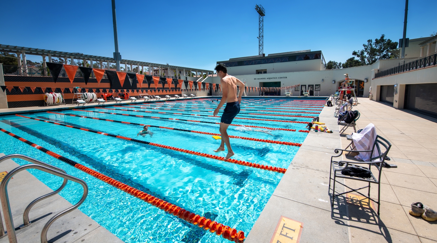 Oxy Athletics, aquatics center