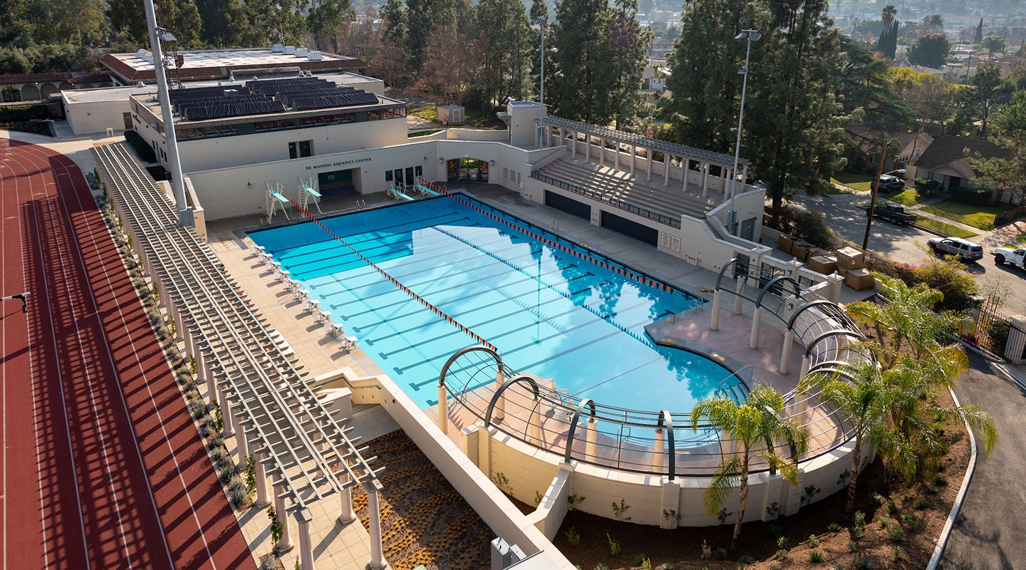 De Mandel Aquatic Center new pool