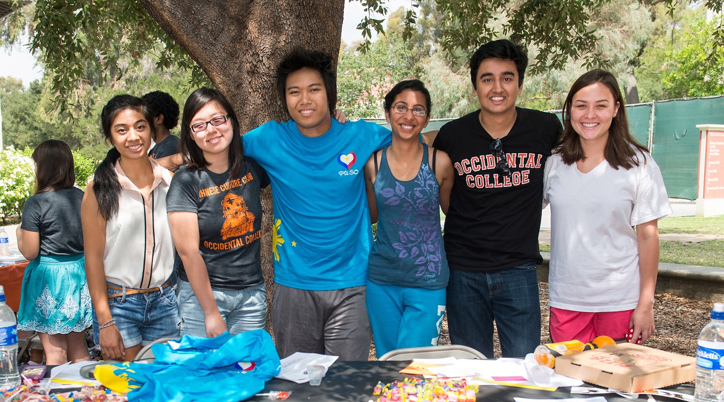 students at the involvement fair on campus