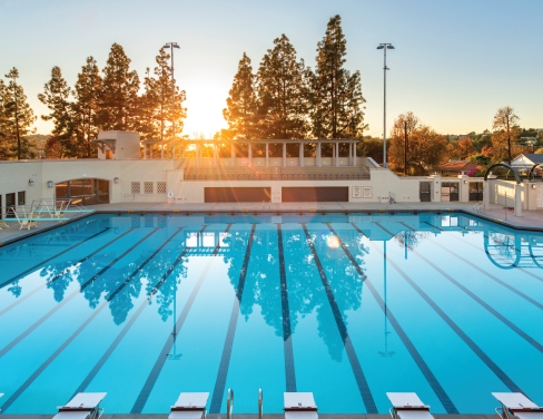 De Mandel Aquatics Center