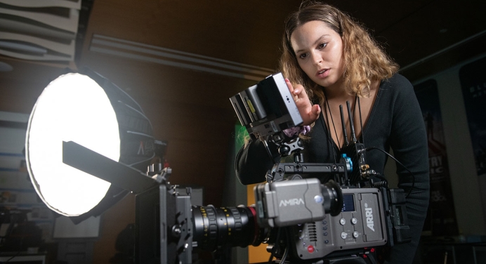 InternLA participant Liisa Halloran '24 (MAC) is an intern a