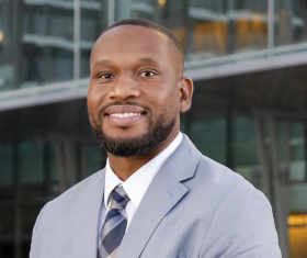 Tyrone Davis Headshot