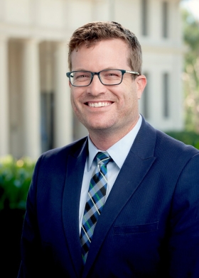Professor Peter Lanfer