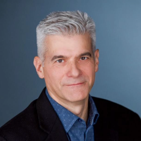Headshot of Billington Professor FY27, Drew Isenberg
