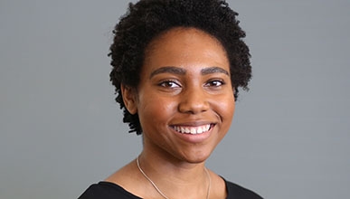 Lindsey Ingram headshot