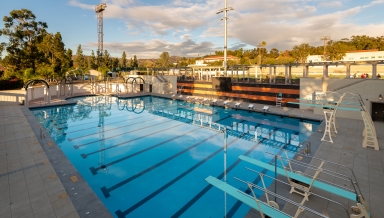 De Mandel Aquatics Center