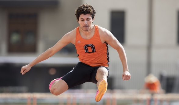 Tye Hernandez ’23 (track and field), an economics/politics double major from Brea.