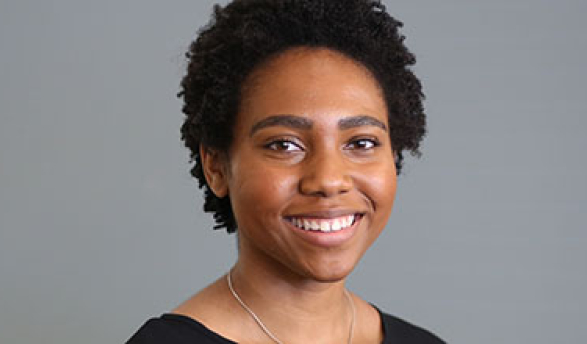 Lindsey Ingram headshot