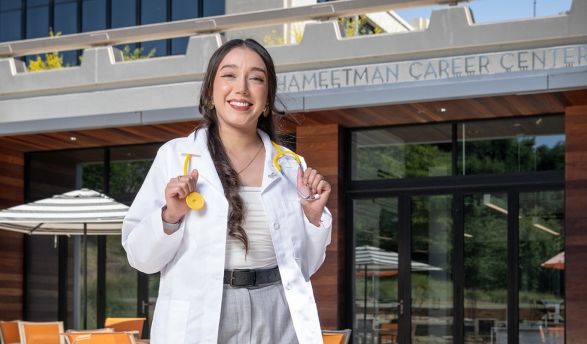 Mariah Rutiaga Amaya ’22 outside the Hameetman Career Center.