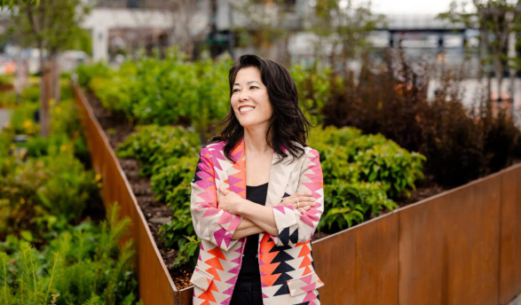 Joy Shigaki ’94, president and CEO of Friends of Waterfront Park in Seattle.