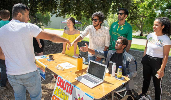 Students at the Oxy Involvement Fair