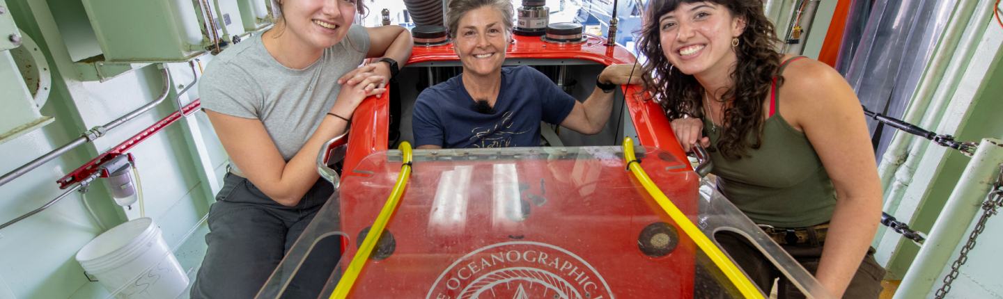 Ruby Siehl ’24, Professor Shana Goffredi, and Bianca Dal Bó '24 aboard the R/V Atlantis