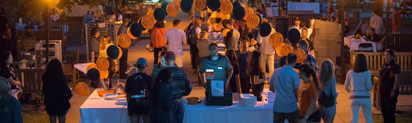 Students on the quad at homecoming